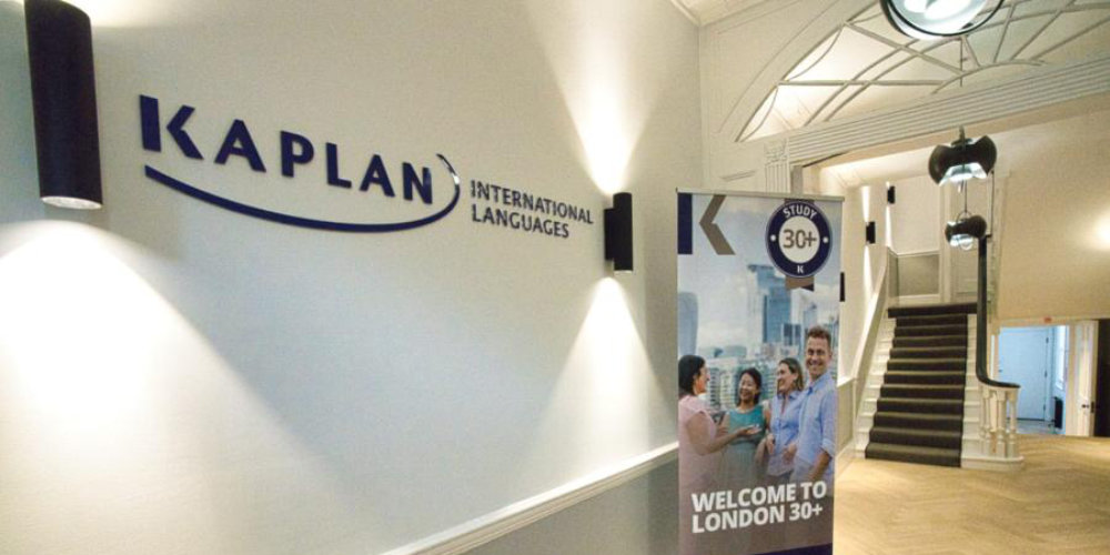 KAPLAN 30+の校内の様子