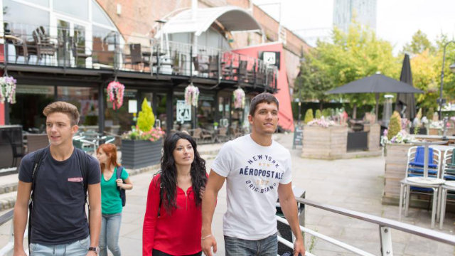 KAPLANマンチェスター校での様子